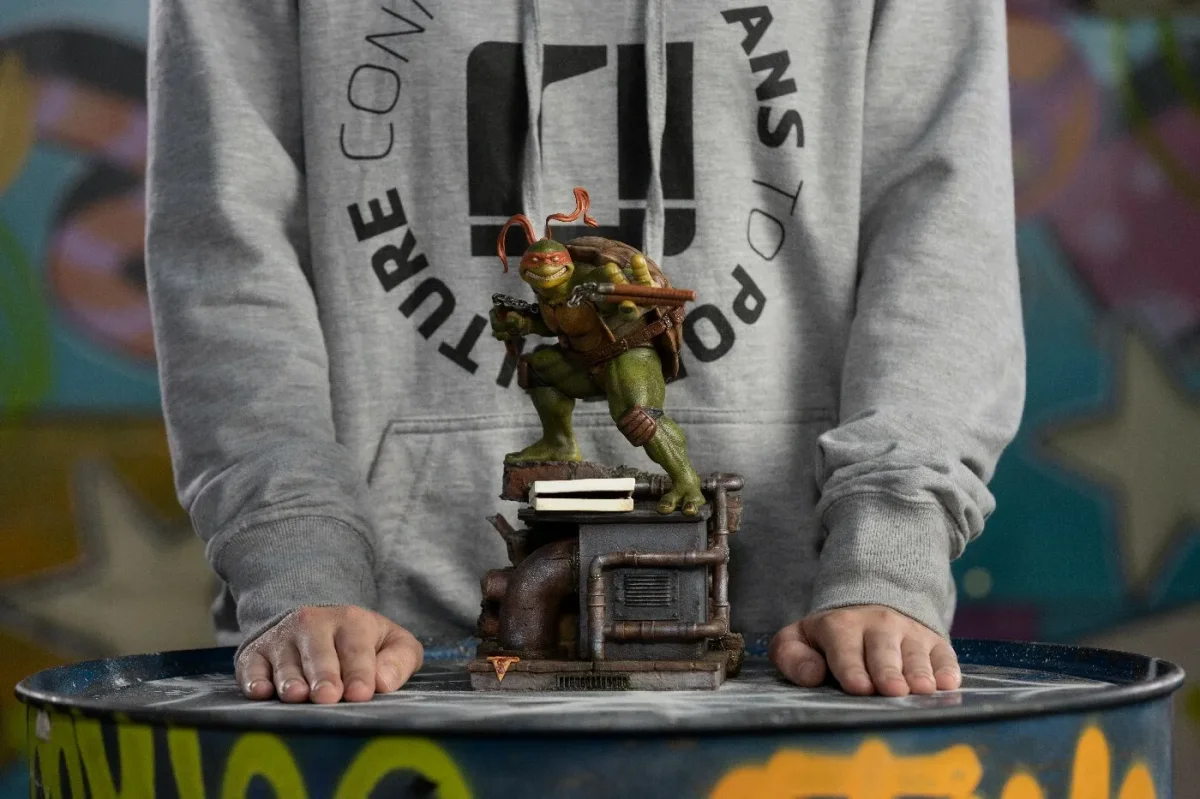 Teenage Mutant Ninja Turtles – Michelangelo 1:10 Scale Statue – IRON STUDIOS – Image 8