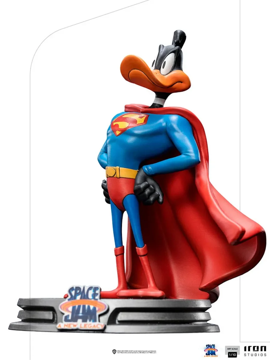 Space Jam: A New Legacy – Daffy Duck Superman 1:10 Scale Statue – IRON STUDIOS – Image 2